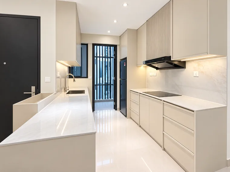 Bright fitted kitchen interior styling reference